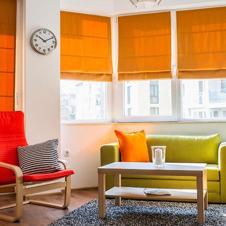 Apartment Near To Grand Hotel プロヴディフ エクステリア 写真